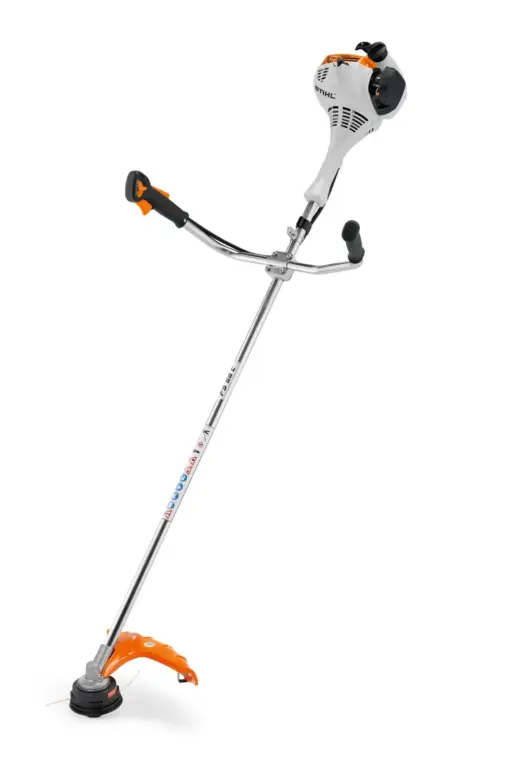Stihl FS 55 - Bensindrevet gresstrimmer med ergonomisk tohåndsstyre