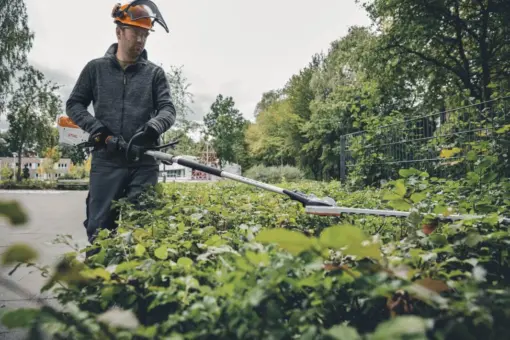 Stihl KMA 135 R- Lett batteridrevet KombiMotor - Bilde 4