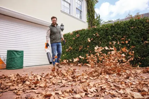 STIHL BGA 50 - Batteridrevet løvblåser: Enkel å betjene, konstant blåsekraft over hele batteriets levetid - Bilde 3