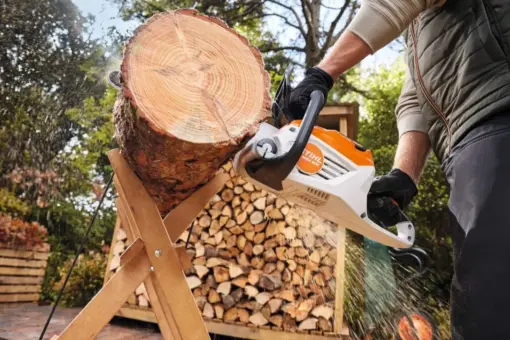 STIHL MSA 80 C-B - Batteridrevet motorsag: Kraftig, stillegående og allsidig for privat sagearbeid - Bilde 6
